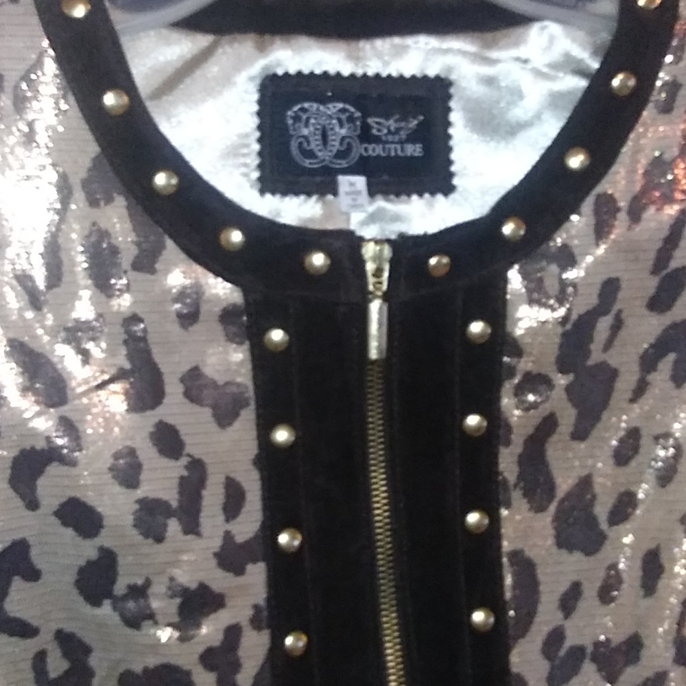 Jacket - Picture 2 of 7